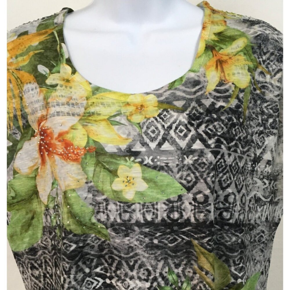No Boundaries Womens Top Size L Green Yellow Black Floral Sequins Sleeveless - Picture 2 of 12